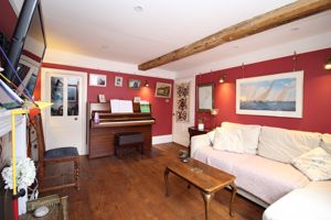 Living Room- click for photo gallery